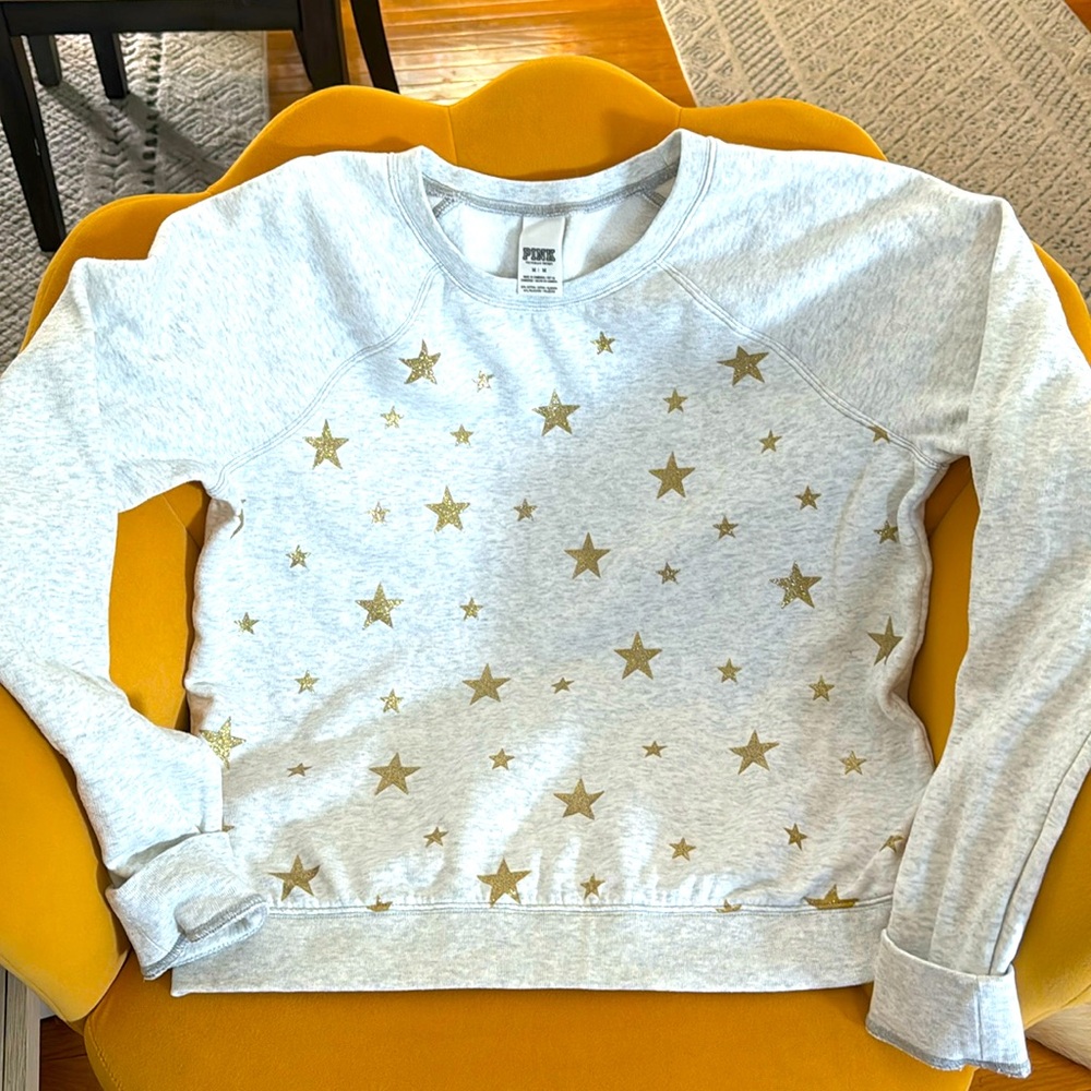 Size M crew neck ⭐️ sweatshirt